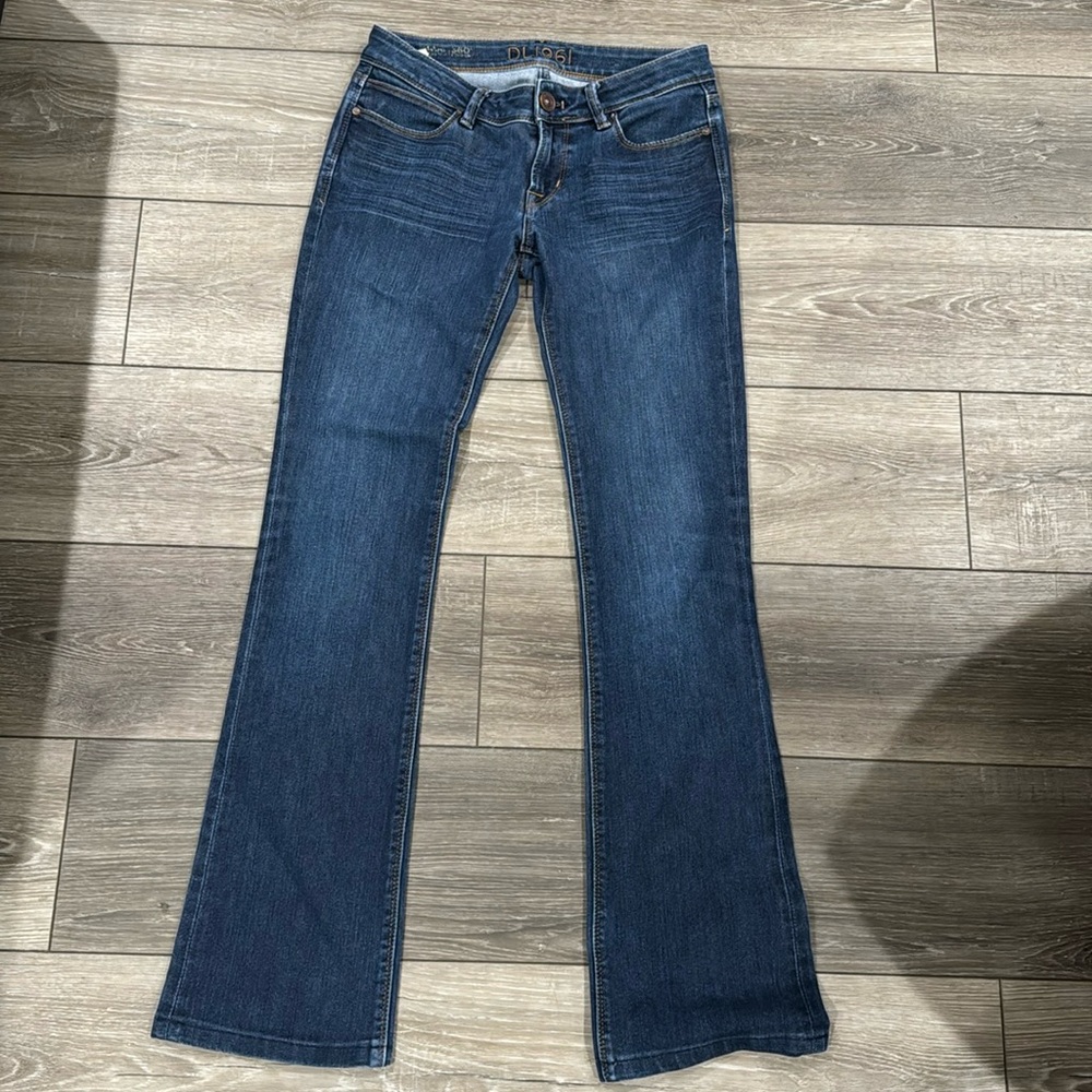 DL1961 Women's Cindy Slim Bootcut‎ Jeans